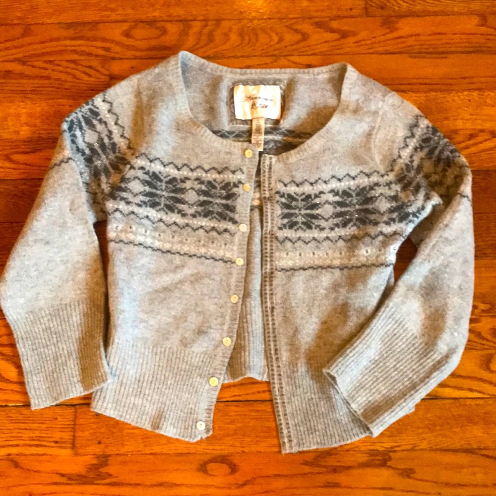 Cropped subtle snowflake cardigan with beading